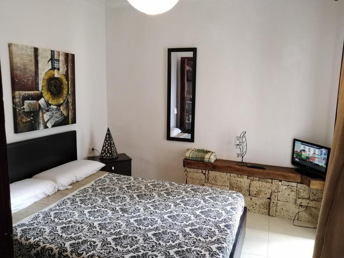 Apartamento La Palmera Amarilla Golf San Miguel de Abona Dış mekan fotoğraf