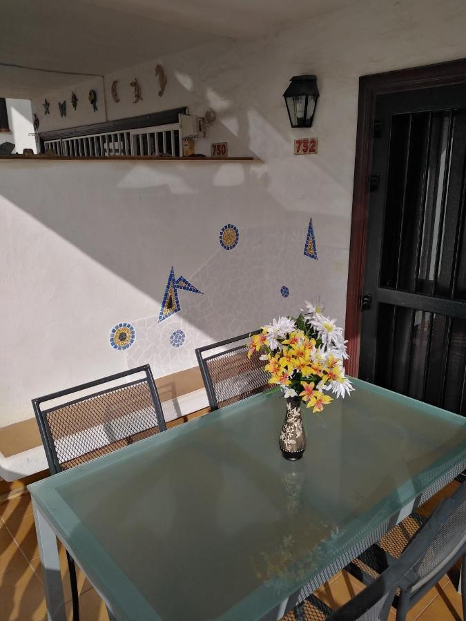 Apartamento La Palmera Amarilla Golf San Miguel de Abona Dış mekan fotoğraf