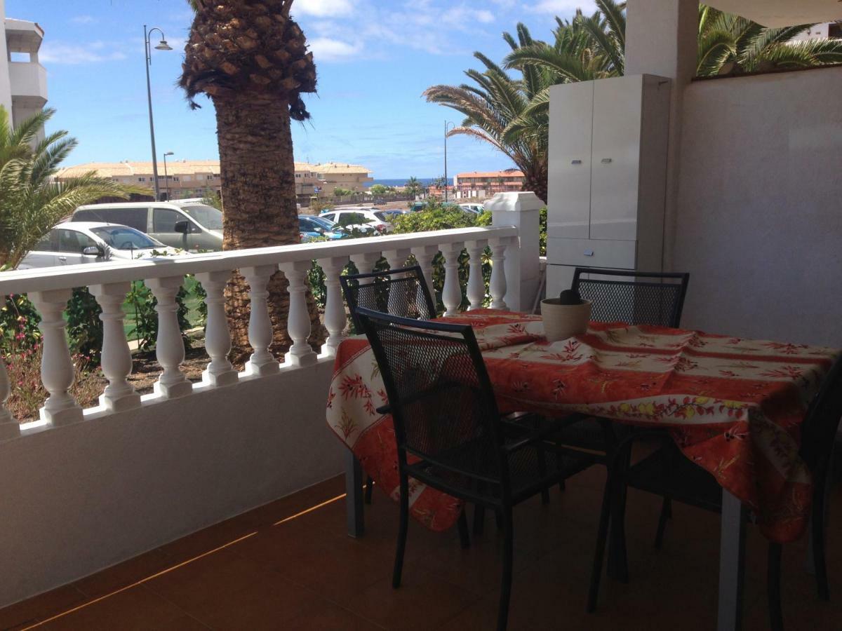Apartamento La Palmera Amarilla Golf San Miguel de Abona Dış mekan fotoğraf